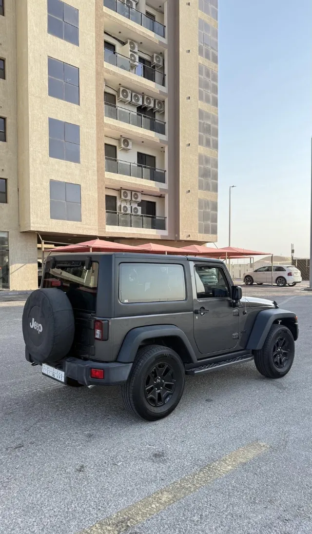 جيب رانجلر 2018 للبيع في الدمام — ممشى 50,000 كم
