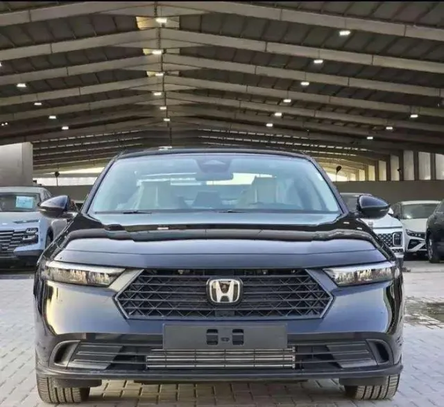 هوندا · أكورد STANDARD 2025 للبيع في جدة — ممشى 0 كم