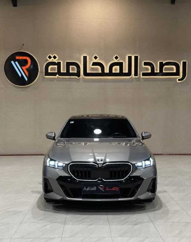 بي ام دبليو · الفئة الخامسة 2025 للبيع في بريدة — ممشى 28,000 كم
