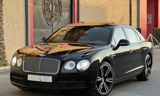 بنتلي · فلاينج سبير 2015 للبيع في الرياض — ممشى 155,000 كم
