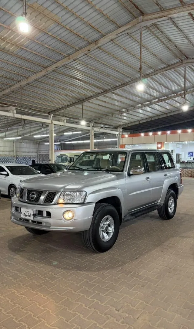 نيسان باترول 2006 للبيع في حفر الباطن — ممشى 663,000 كم