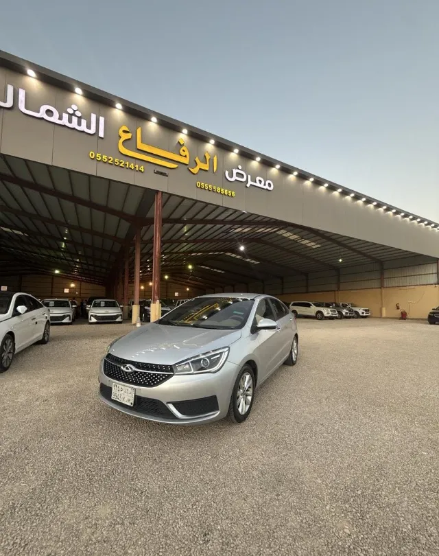 شيري · اريزو 5 2023 للبيع في عرعر — ممشى 120,000 كم