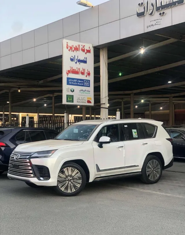 لكزس · ال اكس 600 2026 للبيع في جدة