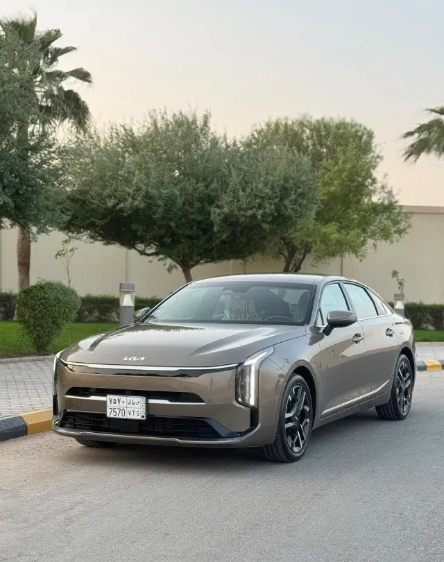 كيا كي 8 2026 للبيع في الرياض — ممشى 36,000 كم