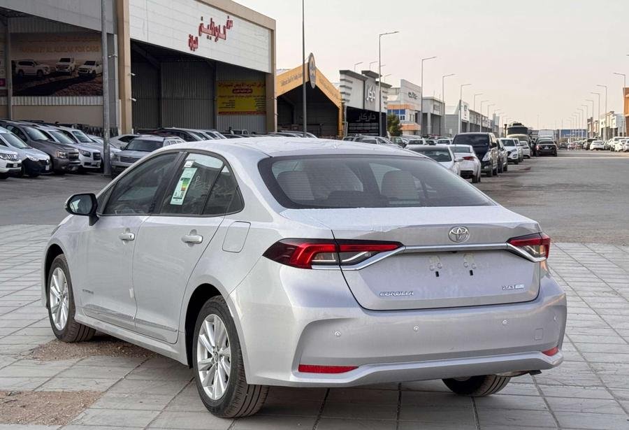 تويوتا كورولا XLI 2.0 مطور بنزين 2026كاش وأقساط