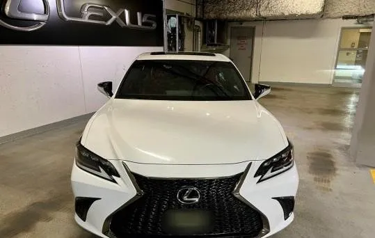 لكزس · اي اس 350 2020 للبيع في الرياض — ممشى 50,900 كم
