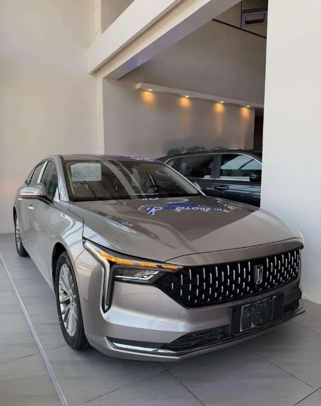 بستون · بي 70 2025 للبيع في جدة — ممشى 16 كم