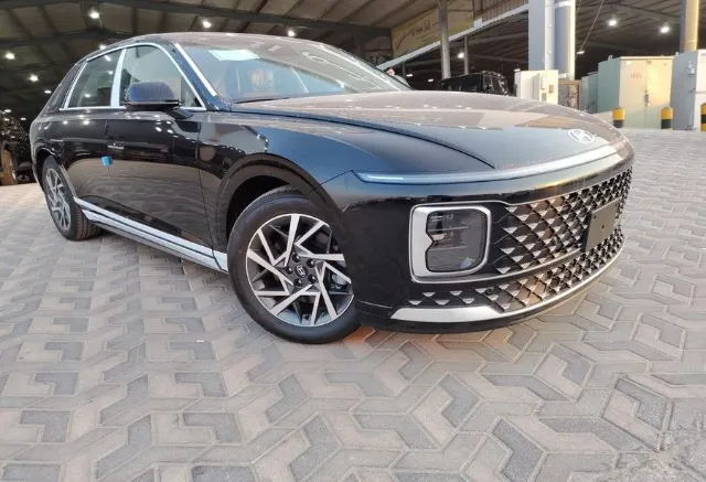 هيونداي · ازيرا 2026 للبيع في الدمام — ممشى 1 كم
