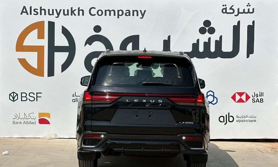 لكزس LX600 اف سبورت موديل 2022 سعودي عليها بي بي اف كامل