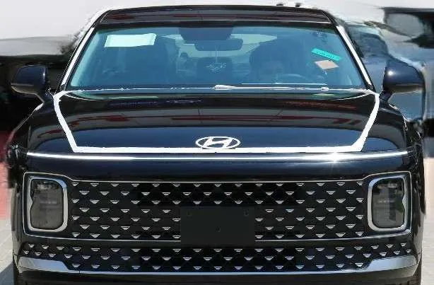 هيونداي · ازيرا 2026 للبيع في الرياض — ممشى 12 كم