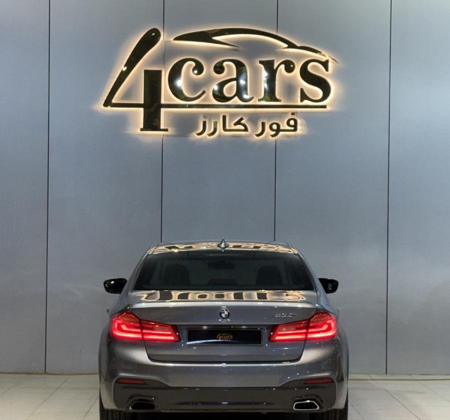 بي ام دبليو 530i 2017 (( بحالة ممتازة))