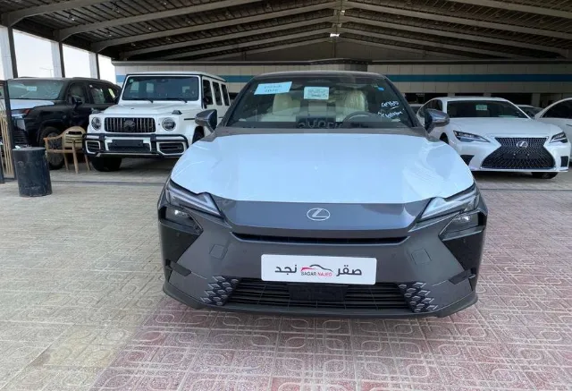 لكزس · اي اس 350 2026 للبيع في الرياض