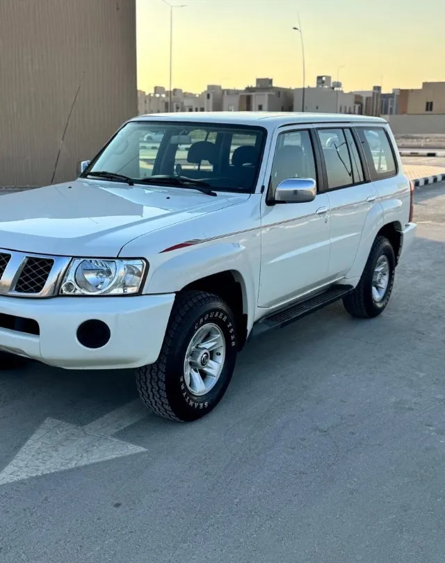 نيسان · باترول 2009 للبيع في الرياض — ممشى 256,000 كم