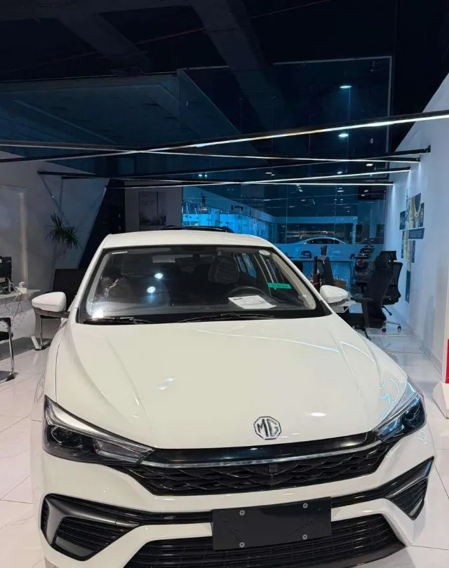 ام جي 5 STANDARD 2025 للبيع في المدينة المنورة