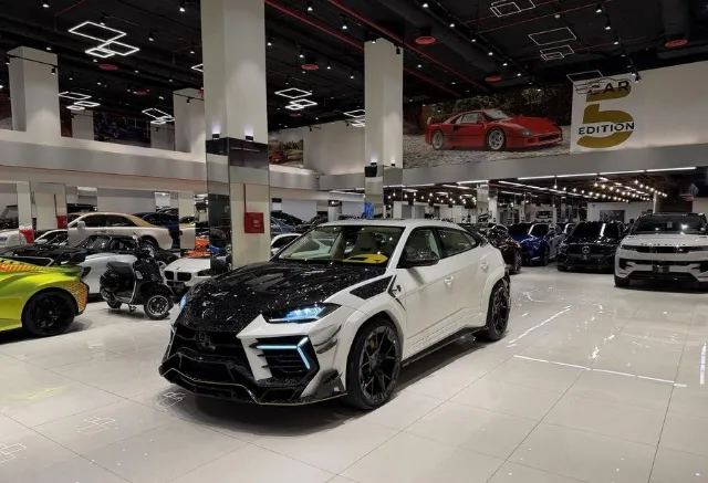لامبورجيني اوروس 2020 للبيع في الرياض — ممشى 80,000 كم