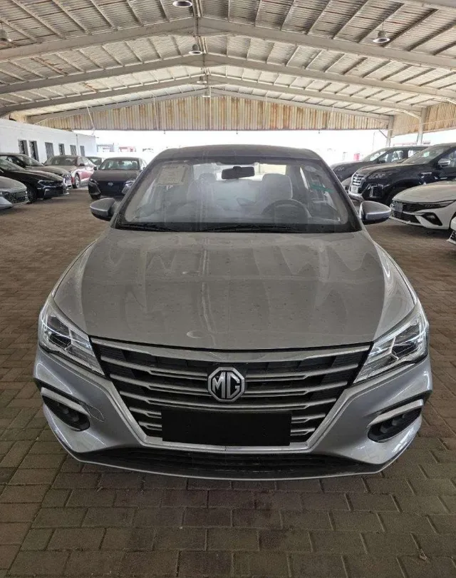 ام جي 5 STANDARD 2025 للبيع في الرياض
