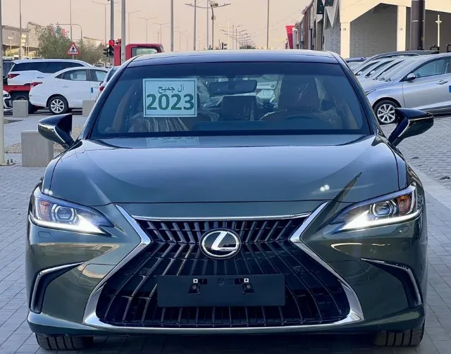 لكزس · اي اس 350 2023 للبيع في الرياض