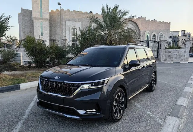 كيا · كرنفال 2021 للبيع في جدة — ممشى 137,000 كم