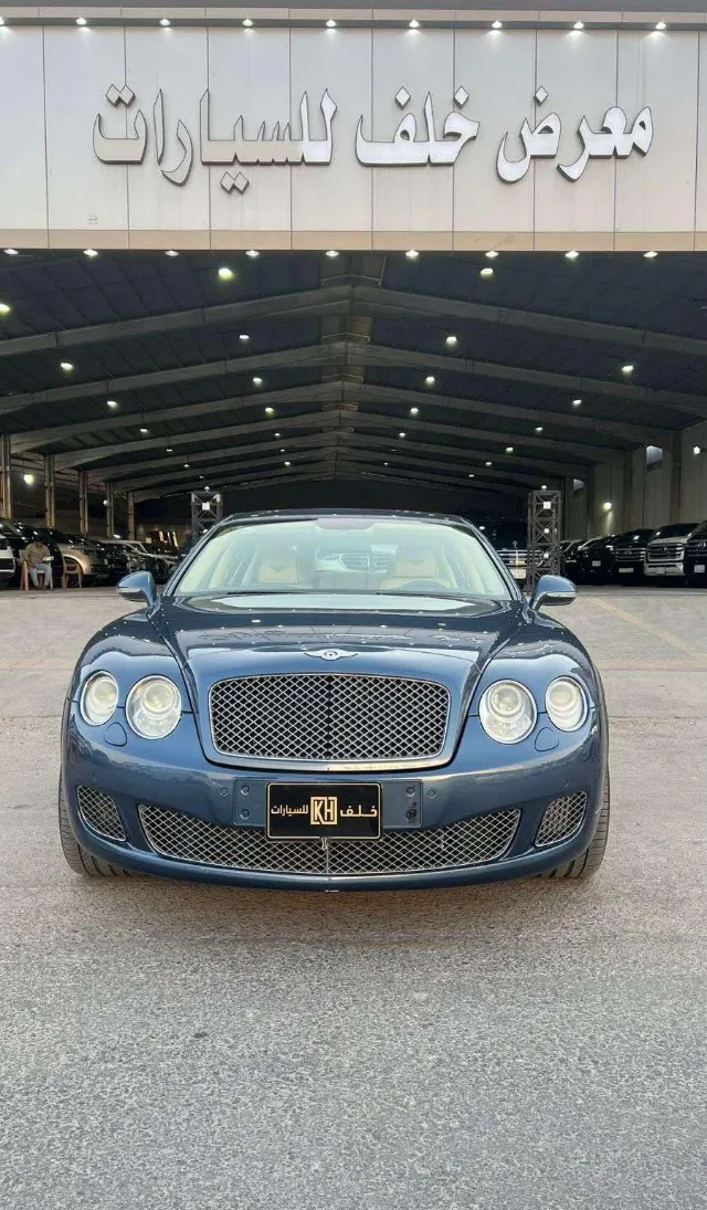 بنتلي فلاينج سبير 2012 للبيع في الرياض — ممشى 168,000 كم