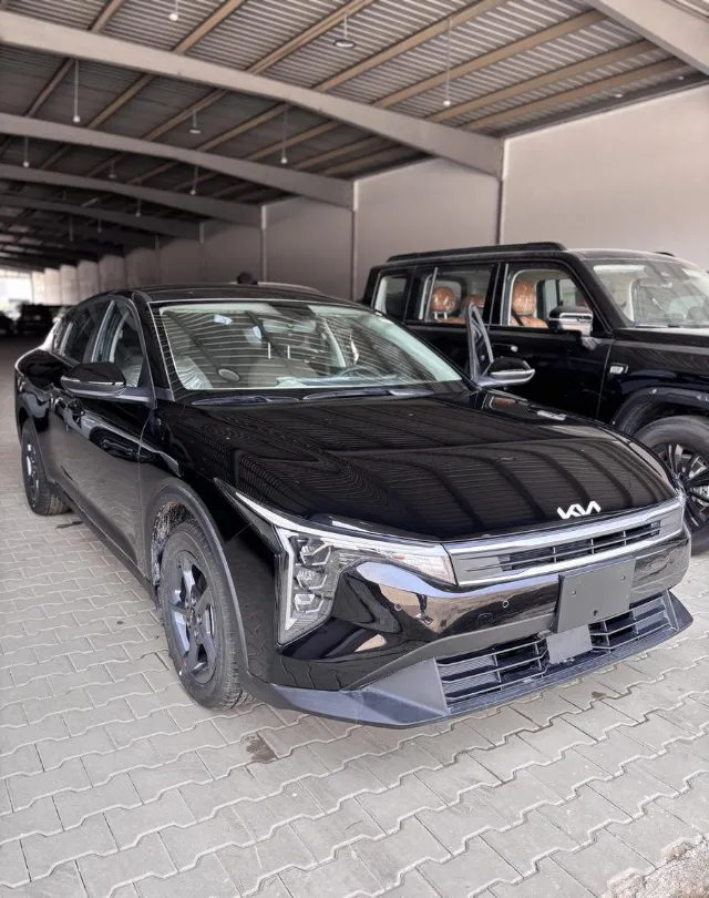 كيا · كي 4 STANDARD 2000 للبيع في الرياض