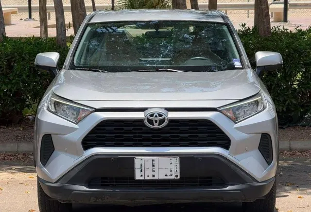 تويوتا · راف فور 2024 عرض سابق في جدة — ممشى 98,000 كم
