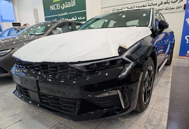 كيا كي 5 STANDARD 2026 للبيع في أبها
