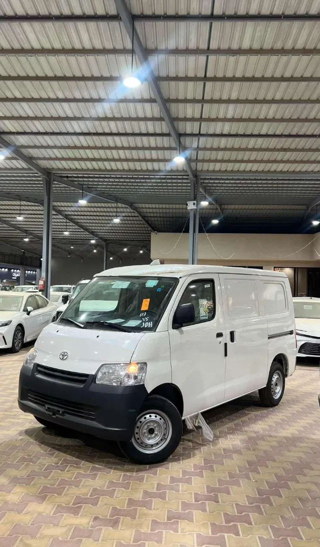 تويوتا · هايس STANDARD 2026 للبيع في بريدة