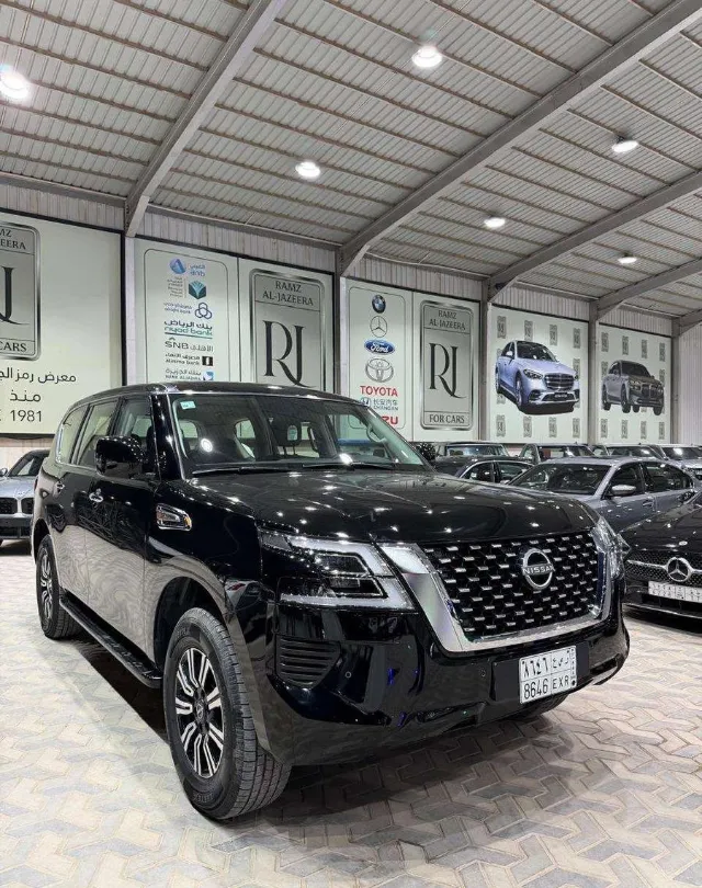 نيسان باترول 2023 للبيع في الرياض — ممشى 5,000 كم