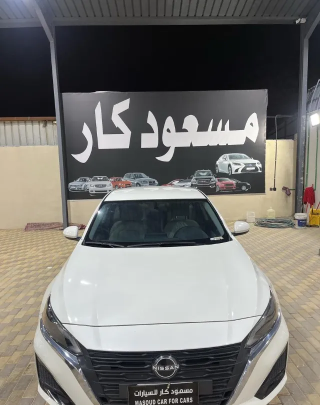 نيسان · التيما 2023 للبيع في الرياض — ممشى 61,000 كم