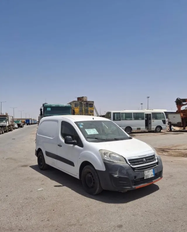 بيجو · بوكسر 2016 للبيع في الرياض — ممشى 40,000 كم