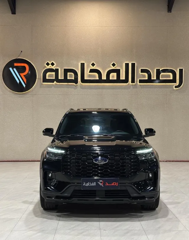فورد اكسبلورر 2025 للبيع في بريدة — ممشى 17,000 كم