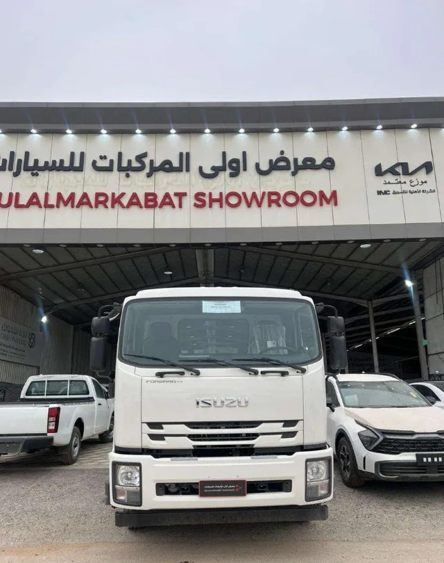 ايسوزو · إف في آر 2026 للبيع في الرياض