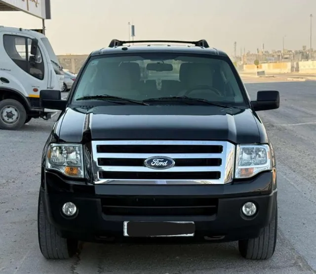 فورد · اكسبديشن 2014 للبيع في الرياض — ممشى 261,000 كم