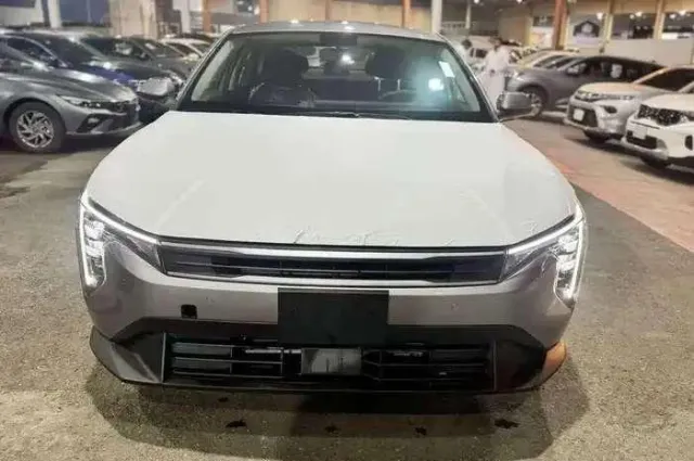 كيا · كي 4 STANDARD 2026 للتنازل في الرياض