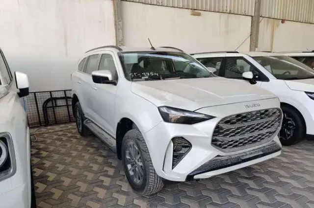 ايسوزو جيب MUX فل كامل بدون دبل 2025