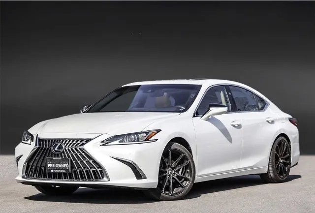 لكزس · اي اس 350 2023 للبيع في الرياض
