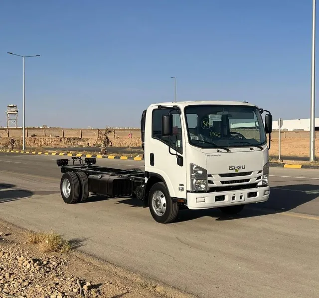 ايسوزو · اسندر 2025 للبيع في الرياض