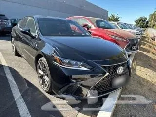 لكزس · اي اس 350 2019 للبيع في الرياض — ممشى 64,000 كم
