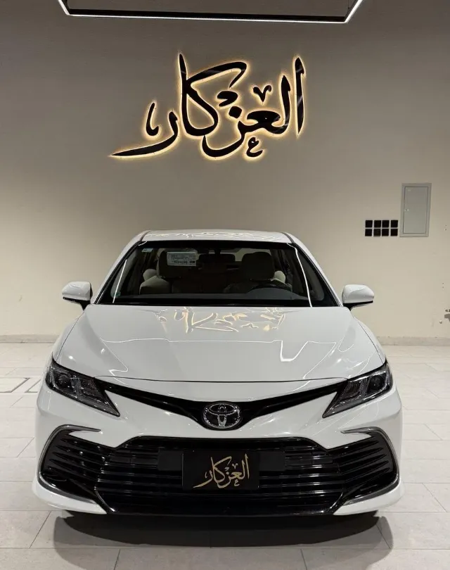 تويوتا · كامري STANDARD 2021 للبيع في الرس — ممشى 30,000 كم