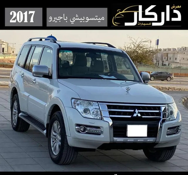 ميتسوبيشي · باجيرو 2017 للبيع في الرياض — ممشى 194,000 كم