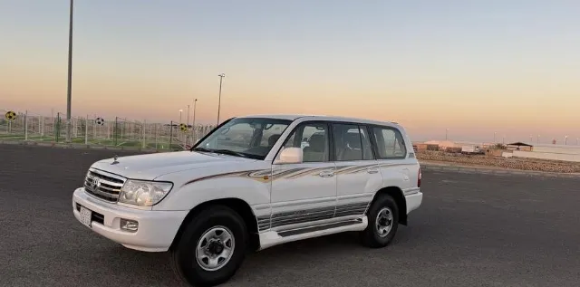 تويوتا · لاندكروزر 1999 للبيع في الرياض — ممشى 692 كم