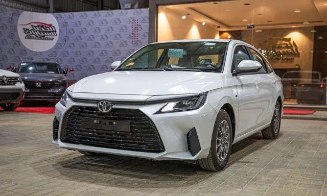 تويوتا · يارس STANDARD 2026 للبيع في الرياض