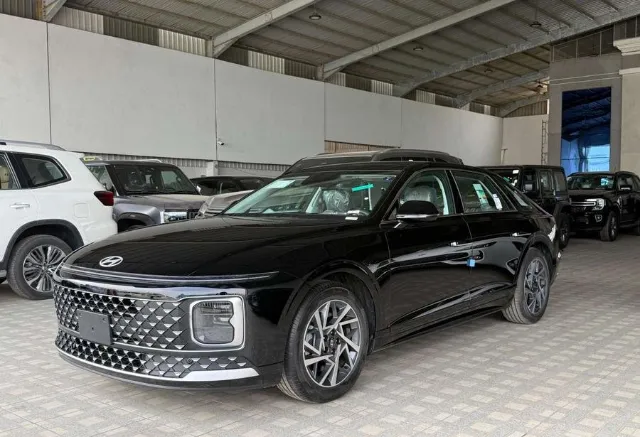 هيونداي · ازيرا 2026 للبيع في جدة