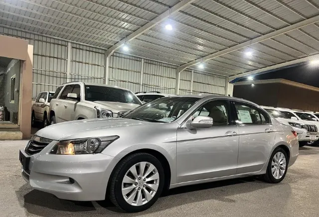 هوندا · أكورد STANDARD 2012 للبيع في الرياض — ممشى 246,000 كم