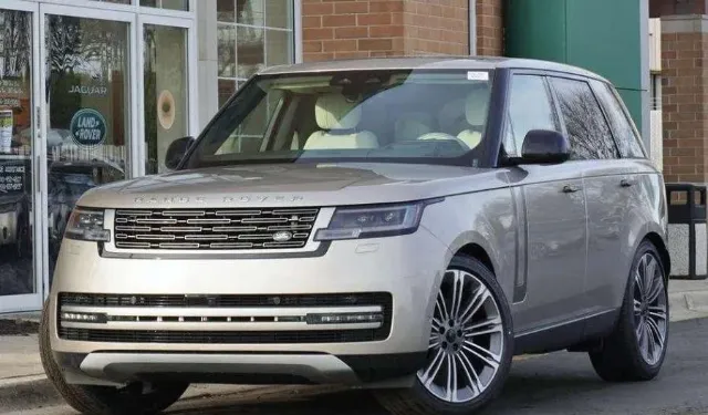رينج روفر 2026 للبيع في الرياض — ممشى 315 ميل
