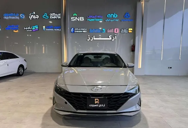 هيونداي النترا STANDARD 2021 للبيع في الرياض