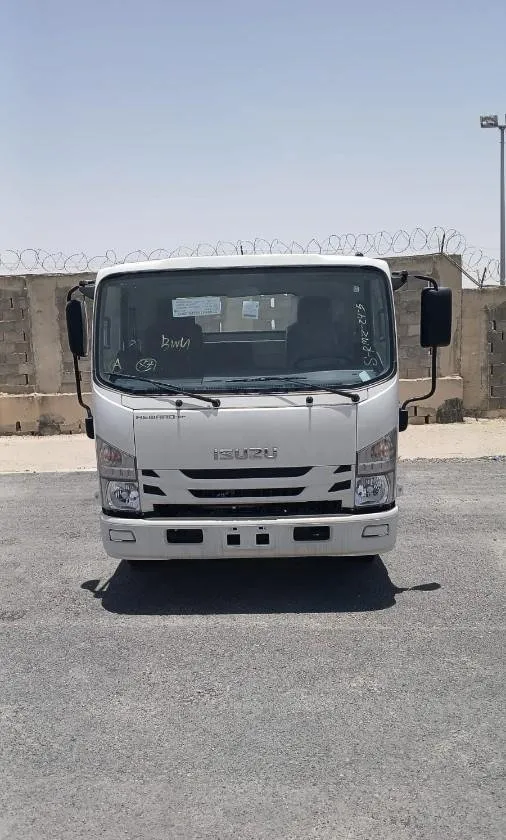 تويوتا · لاندكروزر 70 2025 للبيع في الرياض — ممشى 3 كم
