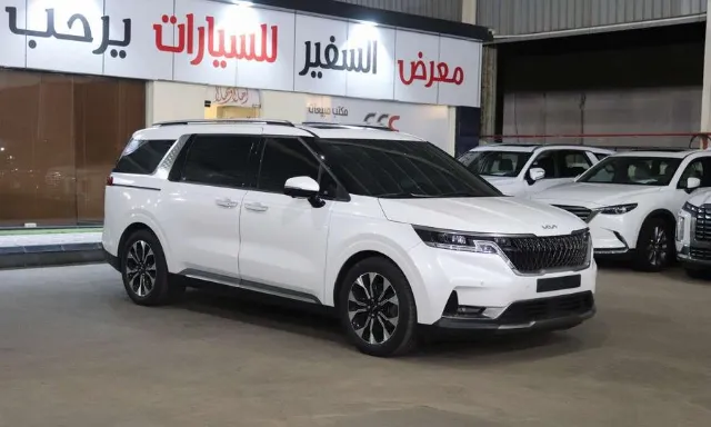 كيا · كرنفال 2022 للبيع في جدة — ممشى 124,000 كم