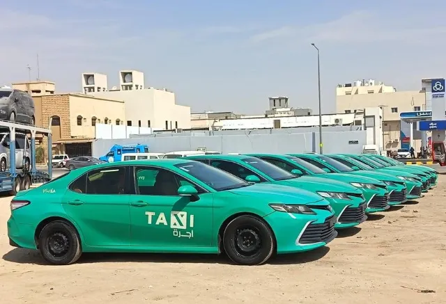 تويوتا · كامري 2023 للبيع في الرياض