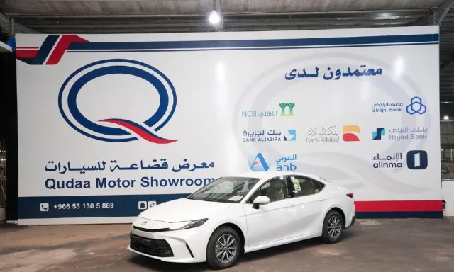 تويوتا · كامري 2025 للبيع في المدينة المنورة — ممشى 17 كم
